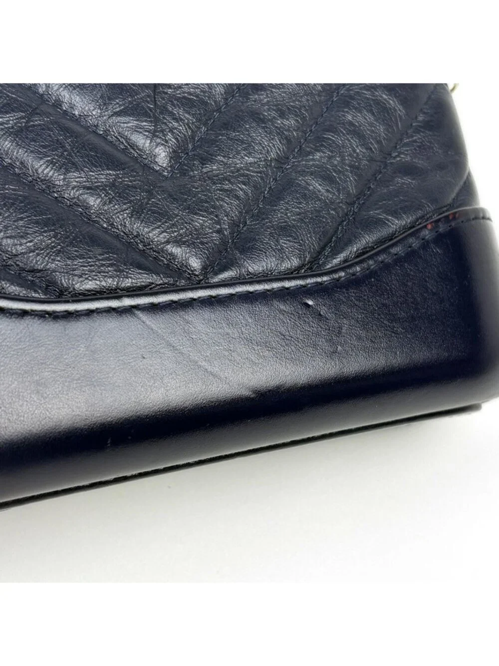 Chanel Shoulder Bag Gabrielle de Chanel Chain Clutch CC Logo V-stitch Leather